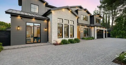 luxury home builder Adelaide